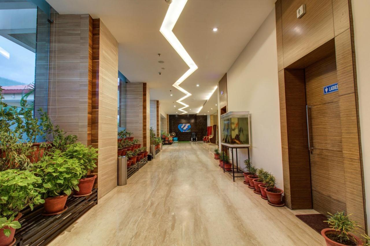 Oyo 3575 The Wave International Hotel Jamshedpur Buitenkant foto